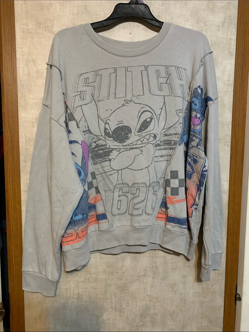 Disney Stitch women’s oversized sweatshirt size XL